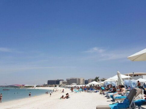 Best Beach Clubs in Abu Dhabi for 2025