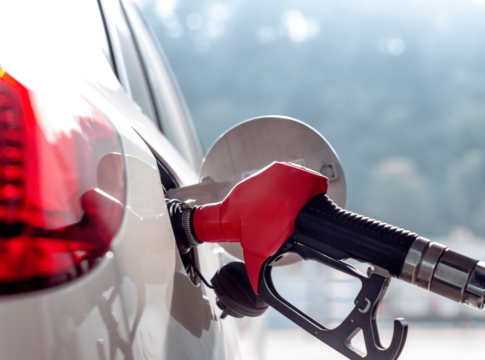 UAE Petrol Prices Likely to Ease in September