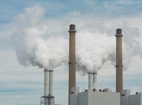 Abu Dhabi Shuts Down Industrial Facility in Mussafah Over Excessive Air Pollution