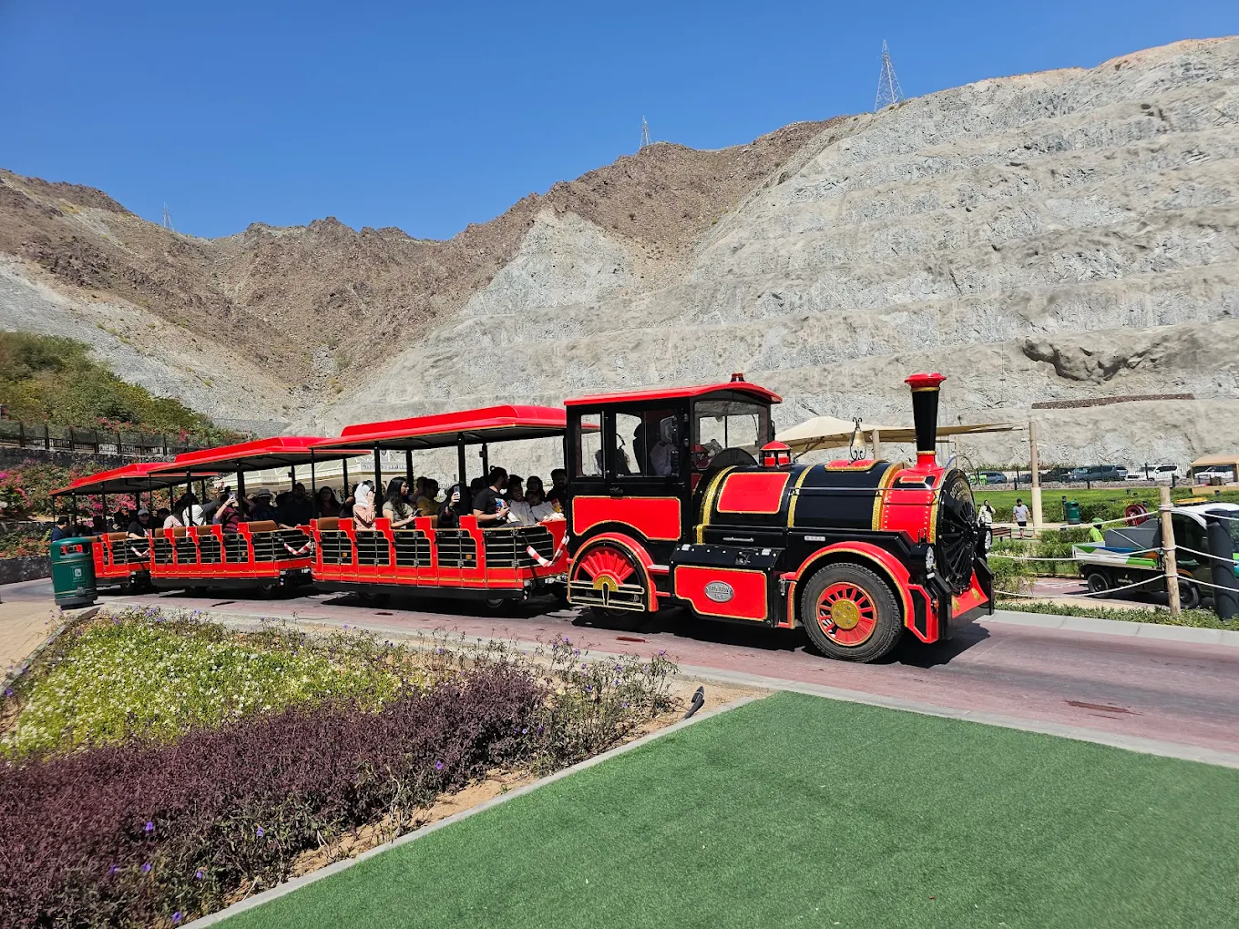 kalba hanging garden