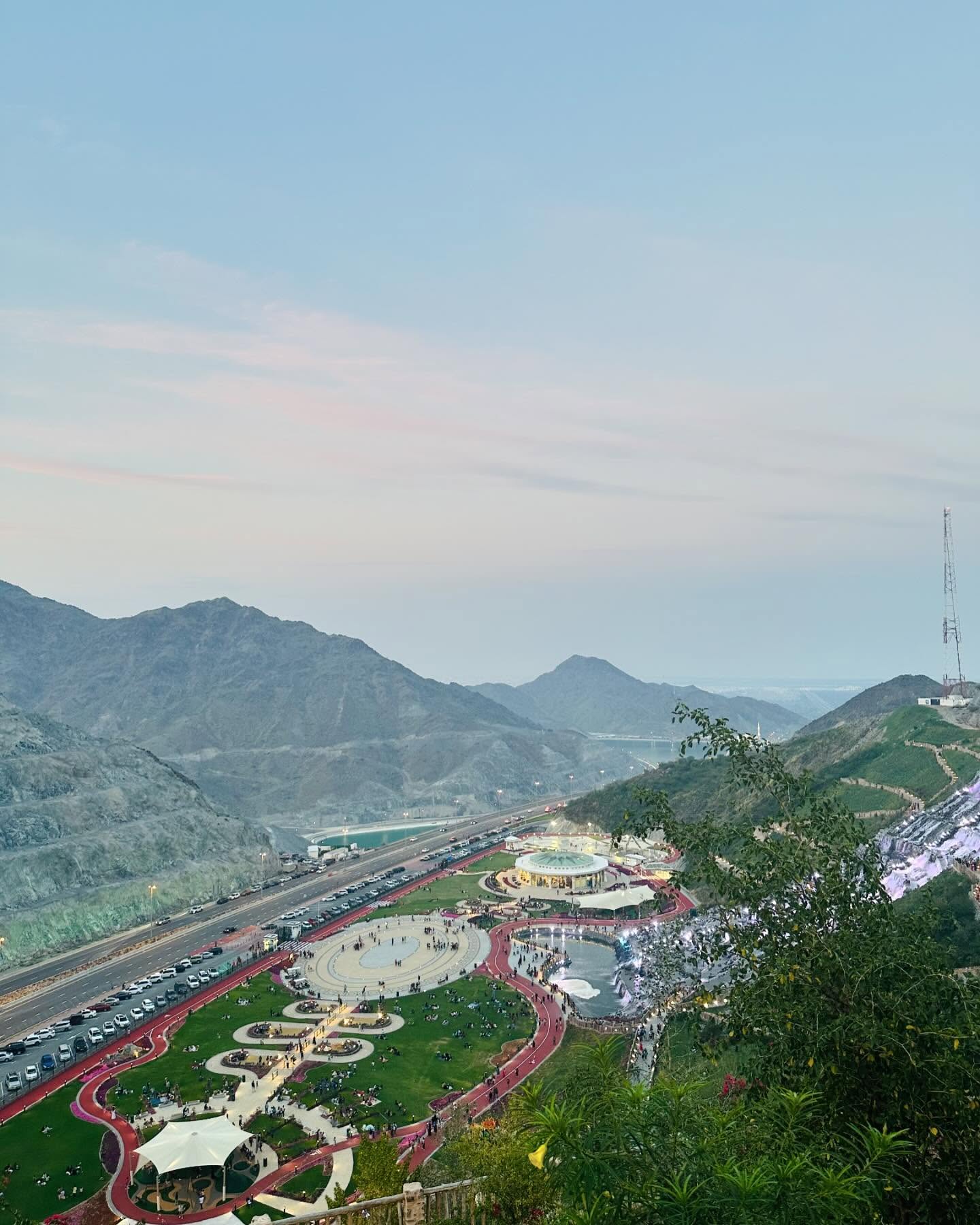 kalba hanging garden