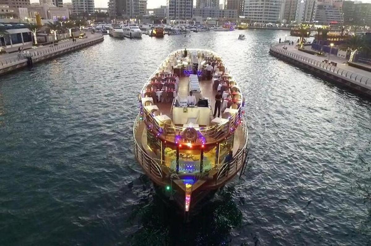 Top Dhow Cruises in Dubai